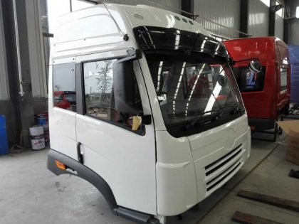 FAW Truck New J5P Cabin 380HP