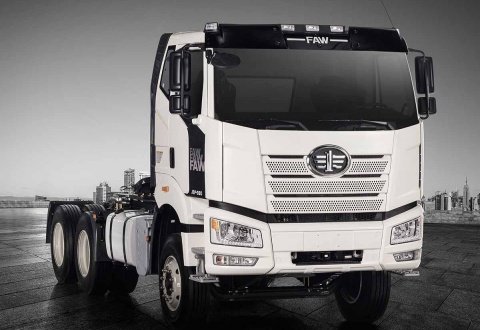 FAW New J6P 6x4 420hp Flat-top Tractor Truck for Sale in Africa
